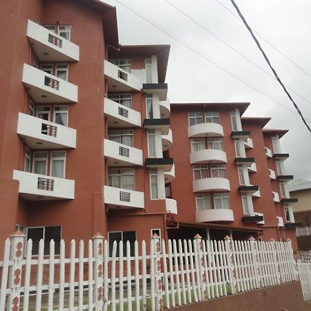 City And Hills View Apartment Nuwara Eliya Room photo