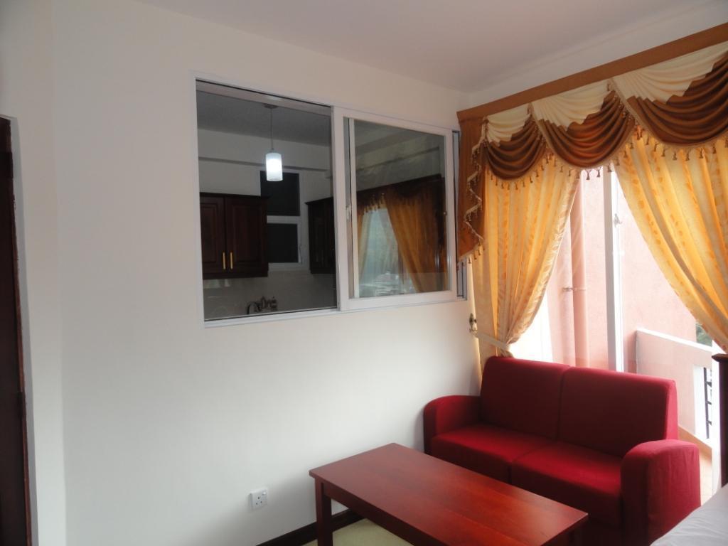 City And Hills View Apartment Nuwara Eliya Room photo